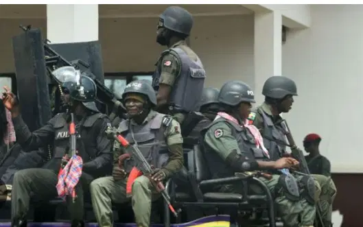 Aso Villa Heavily Guarded Over #FreeNnamdiKanu Protest In Abuja Aso Villa Heavily Guarded Over #FreeNnamdiKanu Protest In Abuja