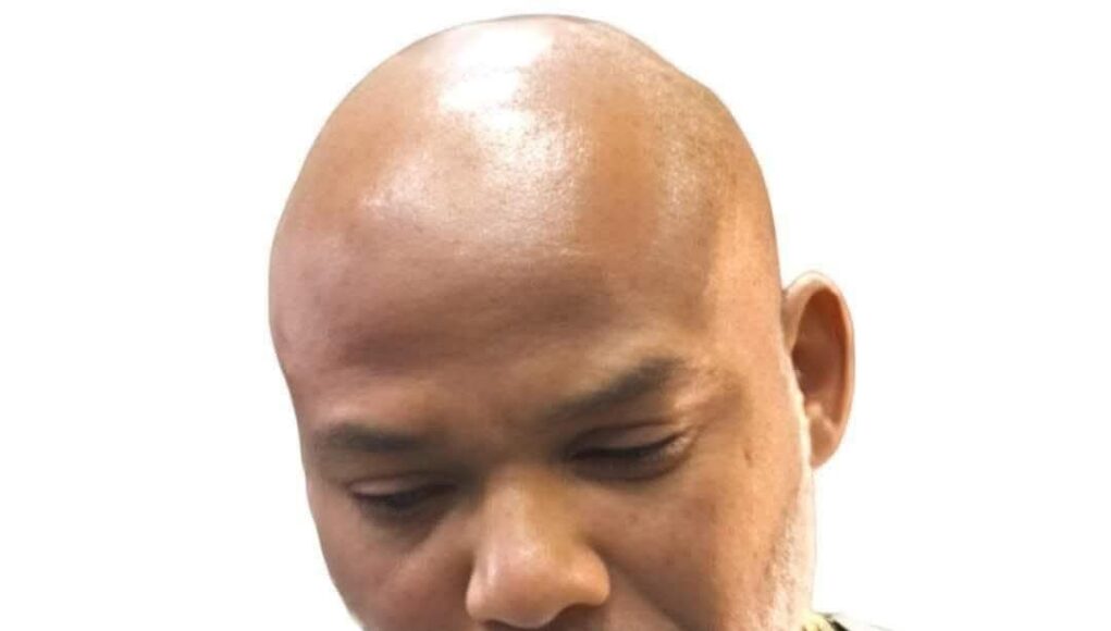 Nnamdi Kanu’s Court Arrival Deliberately Delayed to Prevent Photos — Family Member Alleges Nnamdi Kanu’s Court Arrival Deliberately Delayed to Prevent Photos — Family Member Alleges