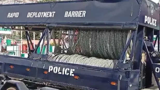 Police-seal Police Sealed Off PDP National Headquarters Over Power Struggle