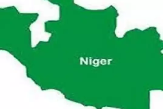 Student Escape, Rising Insecurity And Federal Crackdowns Dominate Today’s Nigerian Newspaper Headlines Student Escape, Rising Insecurity And Federal Crackdowns Dominate Today’s Nigerian Newspaper Headlines