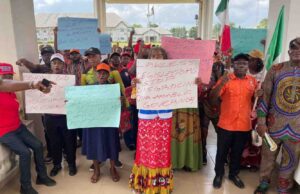 NLC Storms Abia Assembly Over Alleged Intimidation Of Legislative Workers (Video) NLC Storms Abia Assembly Over Alleged Intimidation Of Legislative Workers (Video)