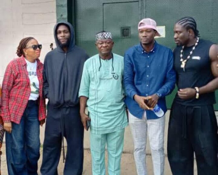 Burna Boy, Verydarkman Visit Kirikiri Maximum Security Custodial Centre