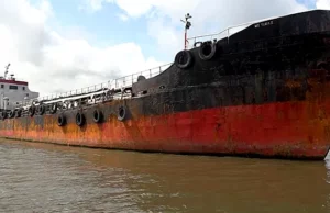 US Intercepts Nigerian-owned Supertanker Over Alleged Crude Theft US Intercepts Nigerian-owned Supertanker Over Alleged Crude Theft