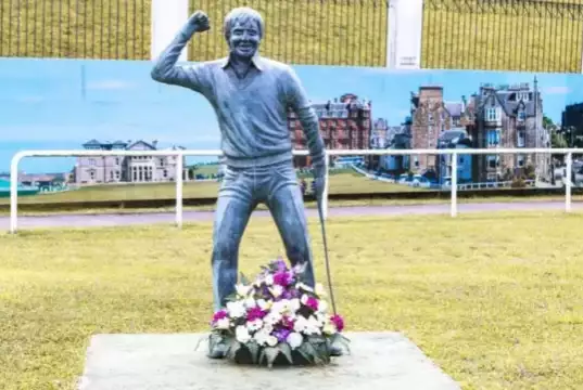 Life Statue Of Golf Legend Ballesteros Missing In Spain Life Statue Of Golf Legend Ballesteros Missing In Spain