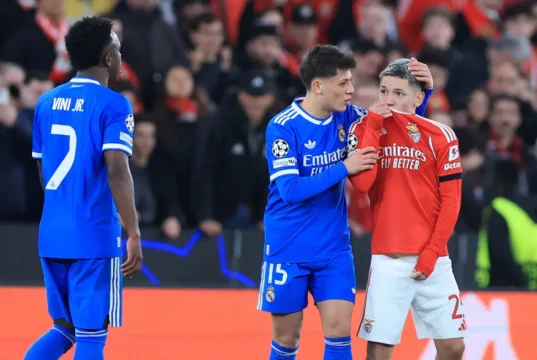 Alexander-Arnold Hits Out At ‘Disgusting’ Alleged Vinicius Racism Alexander-Arnold Hits Out At ‘Disgusting’ Alleged Vinicius Racism
