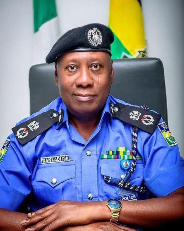 Abia Police Rescue Abducted Family In Amakama, Launch Manhunt For Suspects Abia Police Rescue Abducted Family In Amakama, Launch Manhunt For Suspects