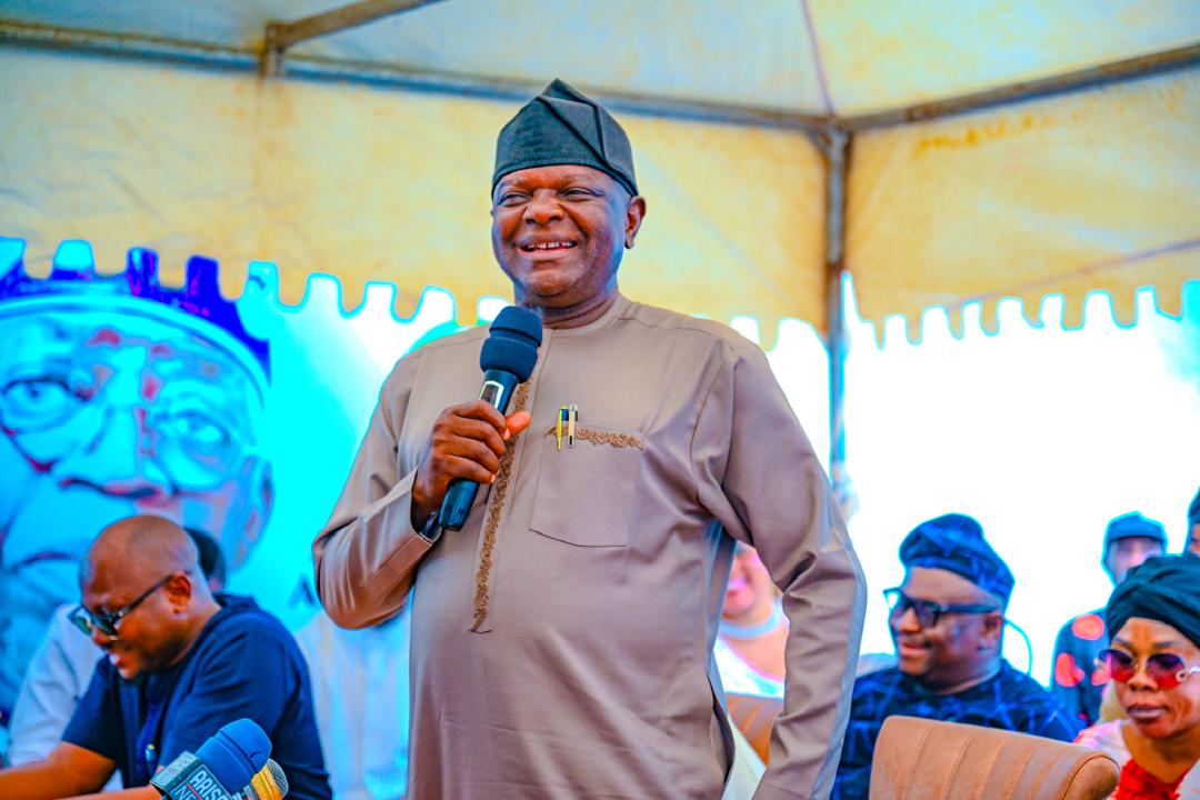 Rt. Hon. Emmanuel Goar