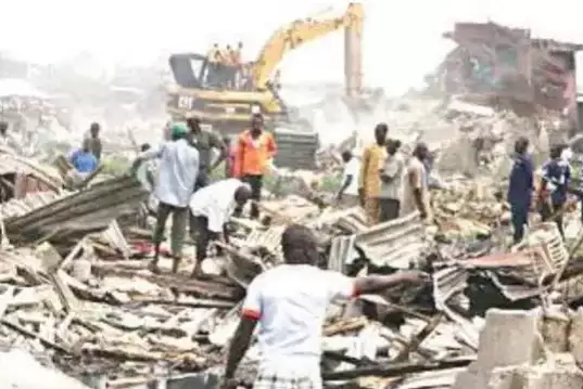 Makoko Demolitions: Fate Of 1,000 School Children Hangs In The Balance Makoko Demolitions: Fate Of 1,000 School Children Hangs In The Balance