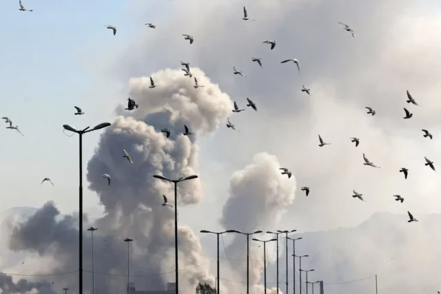 Iran Fires Missiles Across Middle East As Trump Threatens Oil Hub Iran Fires Missiles Across Middle East As Trump Threatens Oil Hub