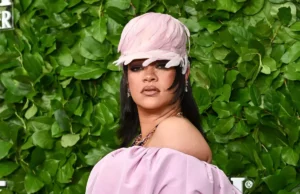 Rihanna’s Los Angeles Home Hit By Gunfire With Singer Reportedly Inside Rihanna’s Los Angeles Home Hit By Gunfire With Singer Reportedly Inside