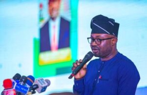 Eid-il-Fitr: FG Announces Thursday, Friday Public Holidays Eid-il-Fitr: FG Announces Thursday, Friday Public Holidays