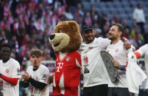 Bayern Munich Sink Stuttgart To Lift 35th Bundesliga Title Bayern Munich Sink Stuttgart To Lift 35th Bundesliga Title