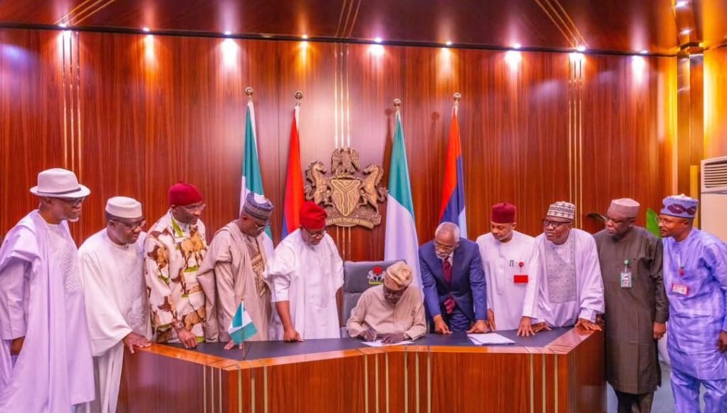 Tinubu Signs ₦68.32 Trillion 2026 Budget, Extends 2025 Capital Spending Deadline