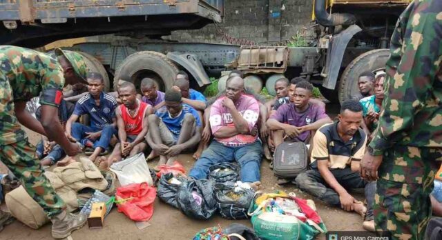 Troops Arrest 21 Suspected Drug Peddlers In Abia Community (Photos) Troops Arrest 21 Suspected Drug Peddlers In Abia Community (Photos)