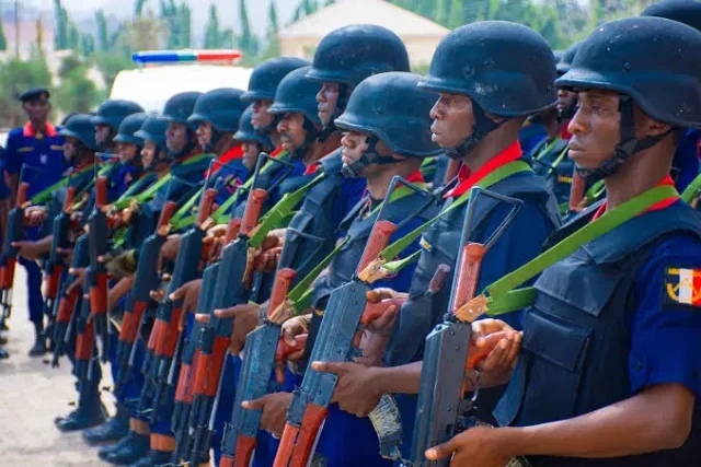 NSCDC Neutralises One, Arrests Two Suspected Bandits In Oyo NSCDC Neutralises One, Arrests Two Suspected Bandits In Oyo