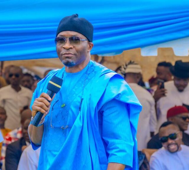 Deputy Speaker, Kalu Urges APC Members To Fight Underdevelopment, Not Themselves Deputy Speaker, Kalu Urges APC Members To Fight Underdevelopment, Not Themselves