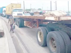 NPA, NIMASA, Others Watch As Tankers Shut Down Mile 2-Apapa Expressway NPA, NIMASA, Others Watch As Tankers Shut Down Mile 2-Apapa Expressway