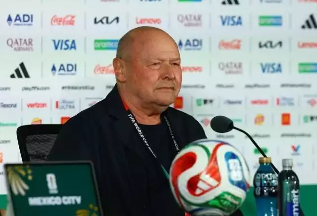 Czechia Coach Koubek Resigns After World Cup Group Stage Exit Czechia Coach Koubek Resigns After World Cup Group Stage Exit