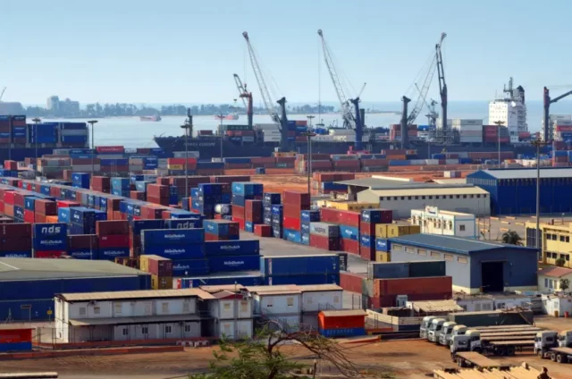 Truckers Build Database Amid Management Inefficiencies In Lagos Ports Truckers Build Database Amid Management Inefficiencies In Lagos Ports