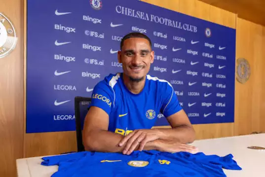 Chelsea Signs Crystal Palace’s Lacroix For £52m Chelsea Signs Crystal Palace's Lacroix For £52m
