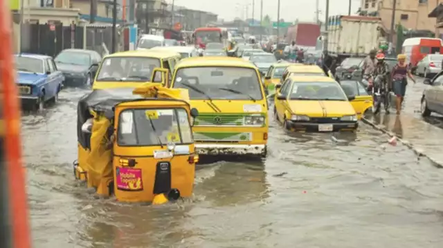 Filth & Flooding: When Indiscriminate Dumping Meets Nature’s Wrath In Lagos Filth & Flooding: When Indiscriminate Dumping Meets Nature’s Wrath In Lagos