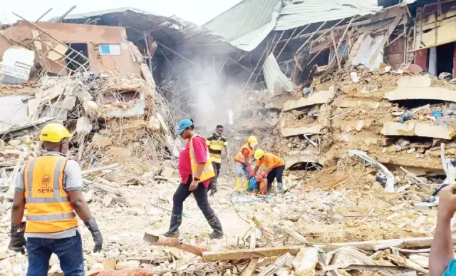 Two Killed, Three Rescued In Anambra Students’ Hostel Collapse Two Killed, Three Rescued In Anambra Students’ Hostel Collapse