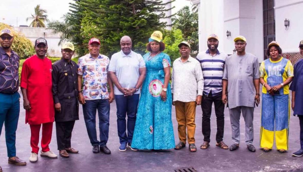 Atuma Meets Former APC Assembly Aspirants, Intensifies Mobilisation For Abia Central Senatorial Race | VIDEO Atuma Meets Former APC Assembly Aspirants, Intensifies Mobilisation For Abia Central Senatorial Race | VIDEO