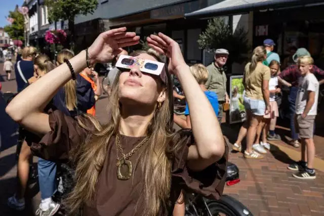 Solar Eclipse Sparks Scramble For Protective Glasses Across Europe Solar Eclipse Sparks Scramble For Protective Glasses Across Europe