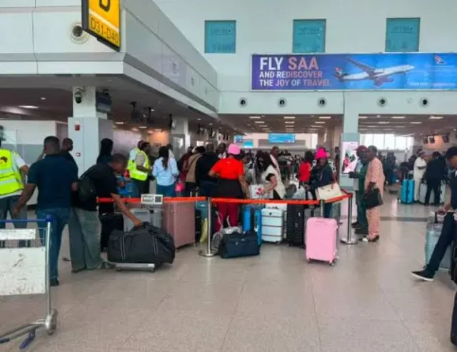 My Chairman sir’: How Begging, Extortion Have Become New Normal At Airports My Chairman sir’: How Begging, Extortion Have Become New Normal At Airports