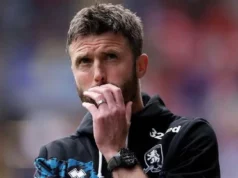 “Carrick can Steady Man United, Not Win The EPL” – Carragher "Carrick can Steady Man United, Not Win EPL" – Carragher
