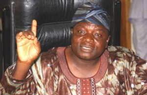 Osun 2026: Oyinlola-led PDP Faction Declares Support For APC’s Oyebamiji Osun 2026: Oyinlola-led PDP Faction Declares Support For APC’s Oyebamiji