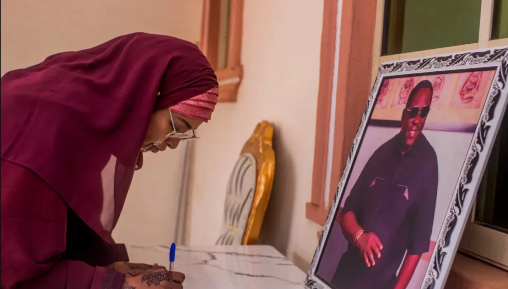 Musawa Pays Condolence Visit To Late Actor Taiwo Hassan’s Family