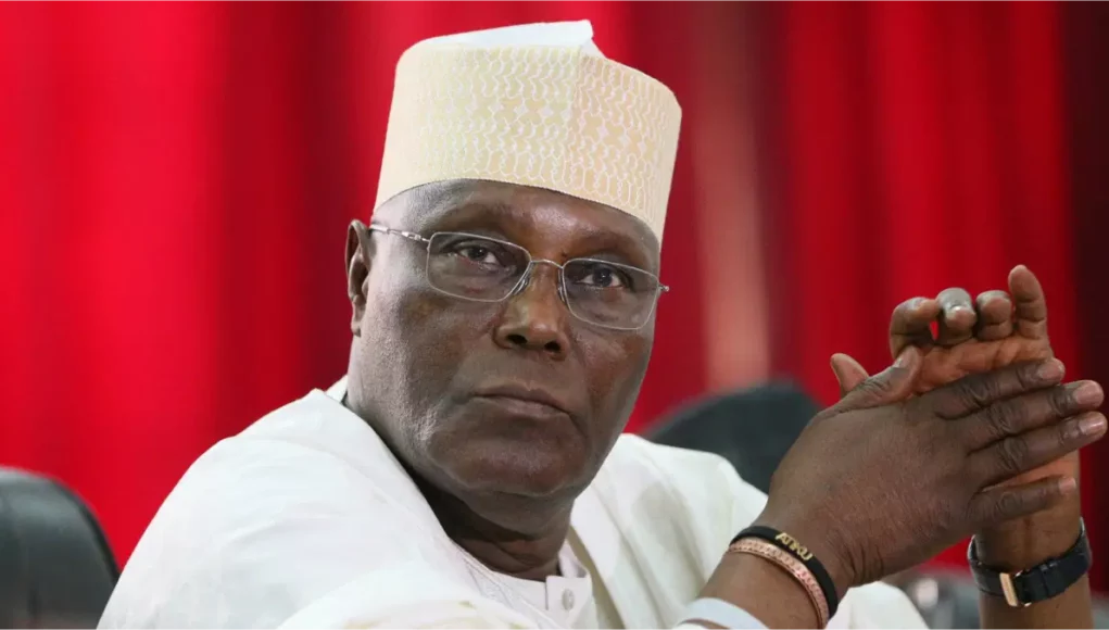 FG Borrowing Like Drunken Sailor Despite Revenue Windfall – Atiku