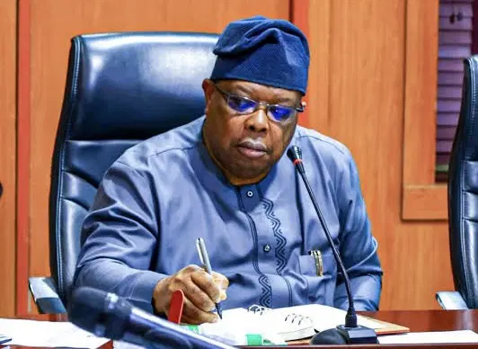 FG, DisCos Plan 24/7 Power Supply Zones FG, DisCos Plan 24/7 Power Supply Zones