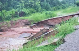 Road Hazard: Yobe SEMA Warns Motorists As Highway Is Cut Off Road Hazard: Yobe SEMA Warns Motorists As Highway Is Cut Off