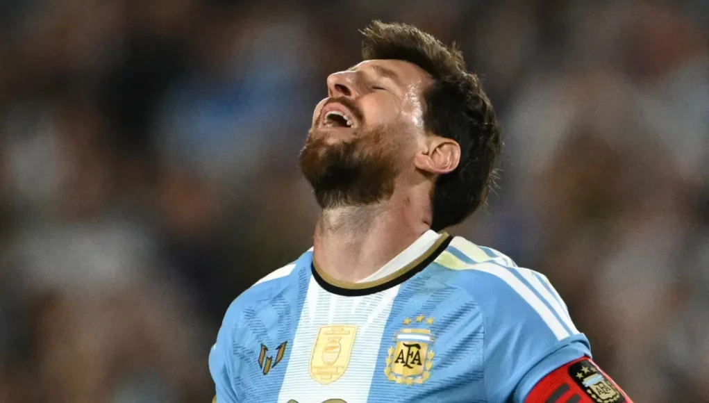 AFP__20261007__D2FM34M__v1__HighRes__FblFriendlyArgBen-scaled-e1791353855881 ‘I Would Like To Play For Argentina Forever’ – Messi