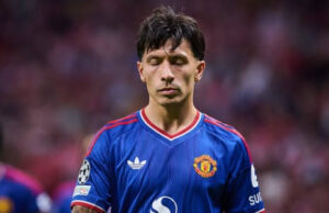 Man United Considers Fine For Martinez Over Club Chief’s Criticism Man United Considers Fine For Martinez Over Club Chief's Criticism