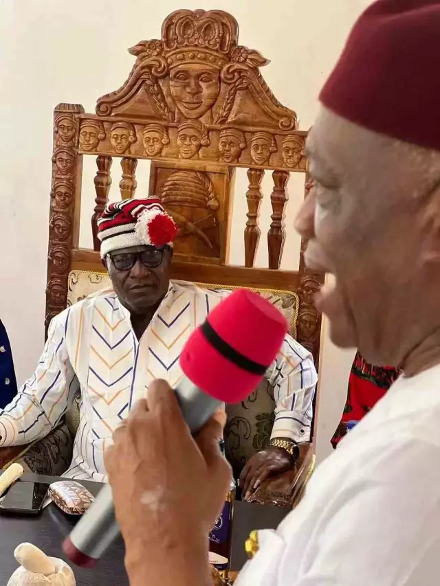 Sen. Orji Kalu Meets Ohafia Monarchs, Discusses Development Of Ohafia, Abia North Sen. Orji Kalu Meets Ohafia Monarchs, Discusses Development Of Ohafia, Abia North