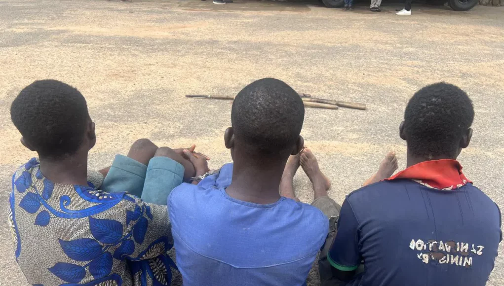Family Of 6 Killed In Oyo Over Damaged Phone As Police Parade Suspects