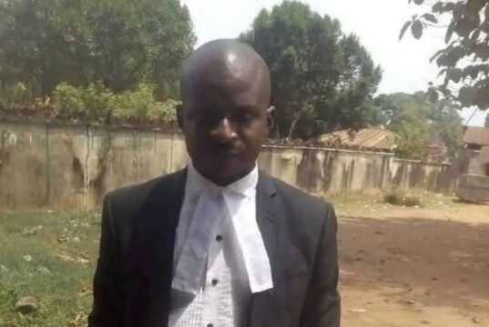 Suspected Fake Lawyer Allegedly Served As Local Government Legal Adviser In Ebonyi Suspected Fake Lawyer Allegedly Served As Local Government Legal Adviser In Ebonyi